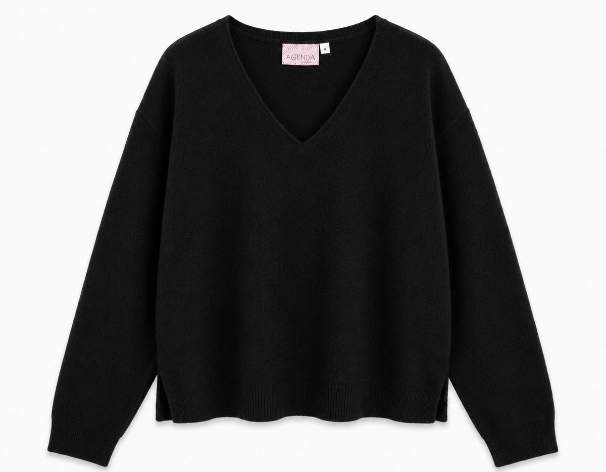 LuciaAG V-Pullover